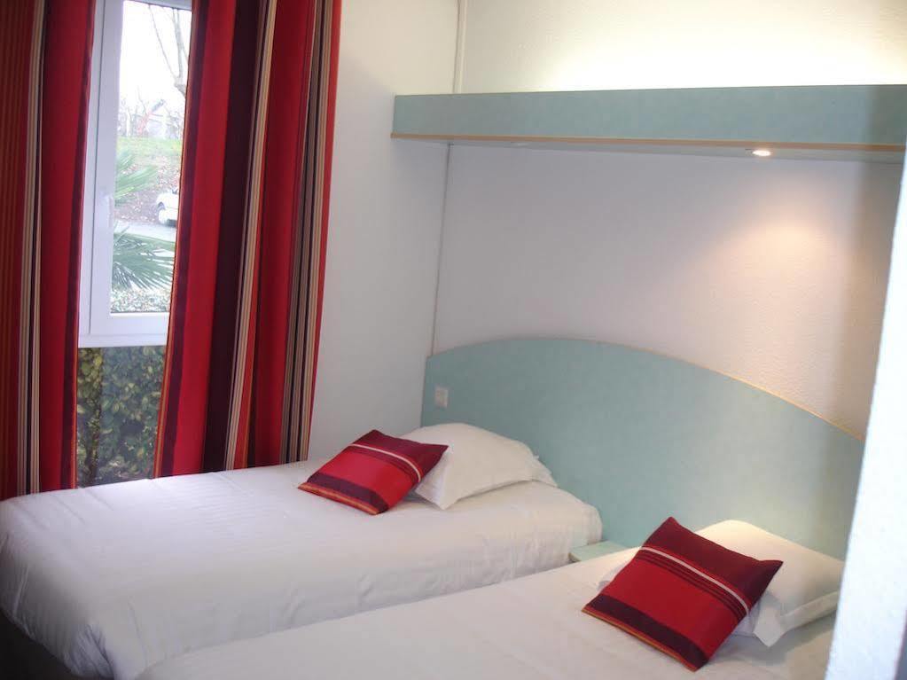 Agape Hotel Bessines Экстерьер фото