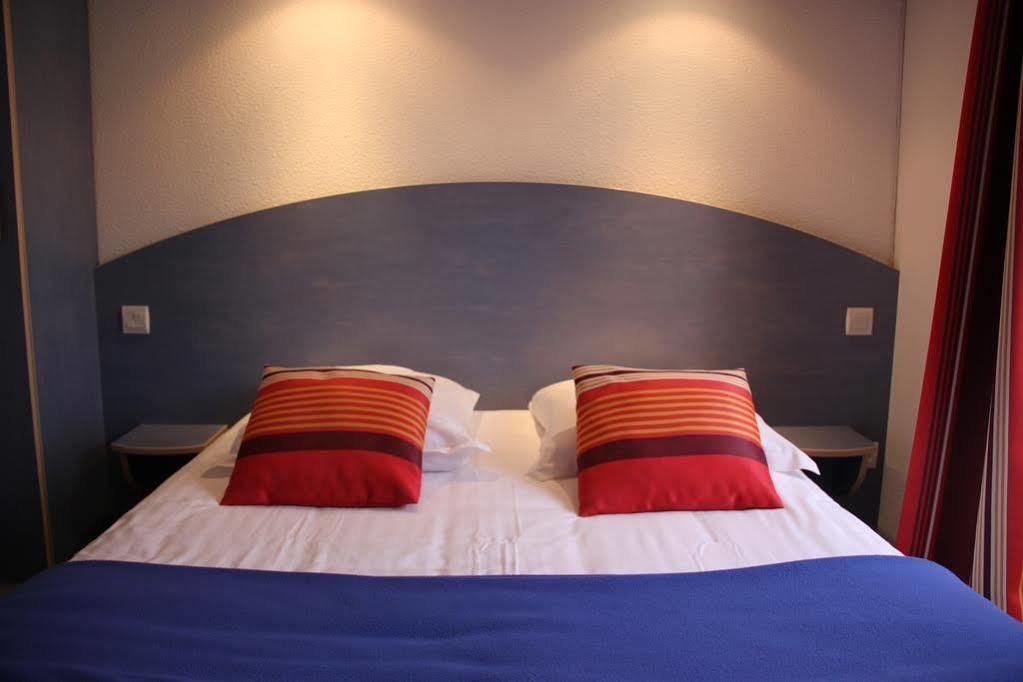 Agape Hotel Bessines Экстерьер фото